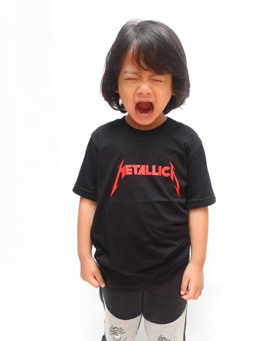 Metallica Red Font